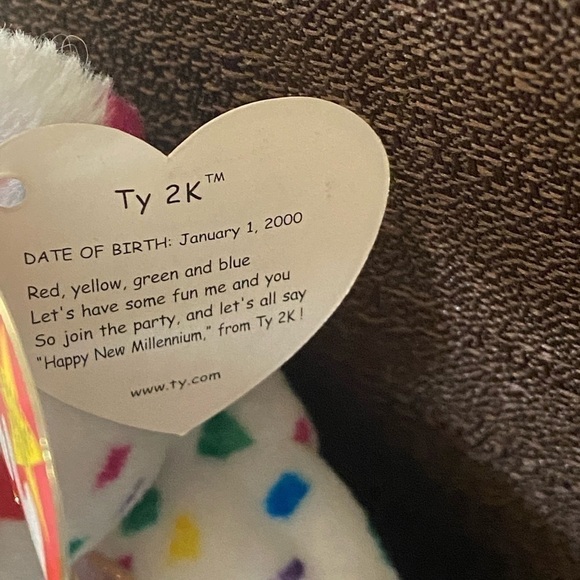 Ty Beanie Baby “Ty 2K” Bear (2000) – Y2K Rainbow Confetti Vintage Collectible 🎉 - Picture 2 of 3